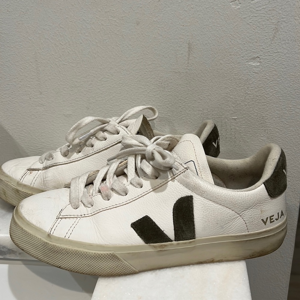 Veja sneakers